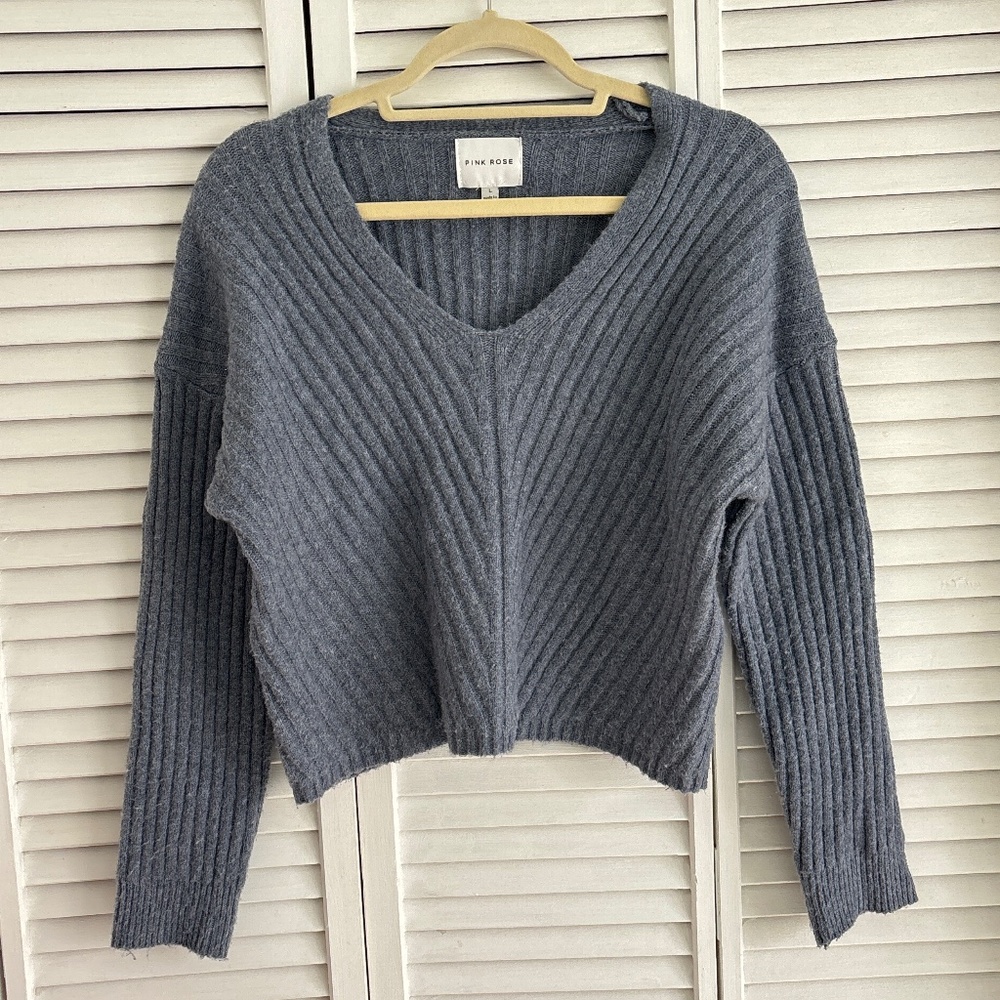 Blue long sleeve sweater